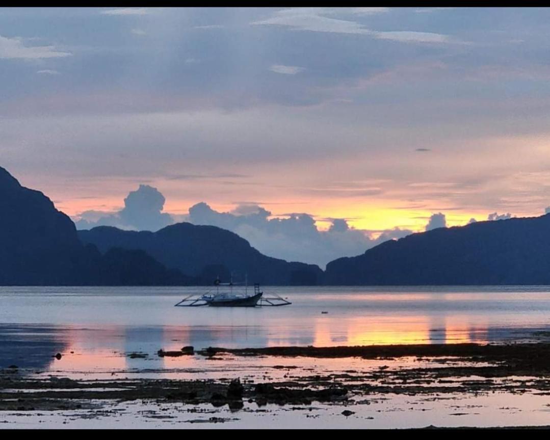 Stunning Republic Hotel El Nido Exterior photo